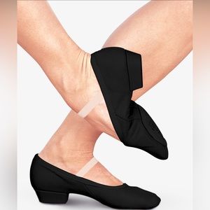 Sansha leather teacher shoes, NWT